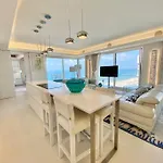 Amazing Sea View Apt With Parking At Royal Beach - By Beach Apartments Tlv