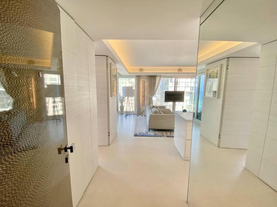 Amazing Sea View With Parking At Royal - By Tlv Apartment