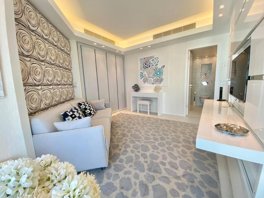 Amazing Sea View With Parking At Royal - By Tlv * Tel Aviv